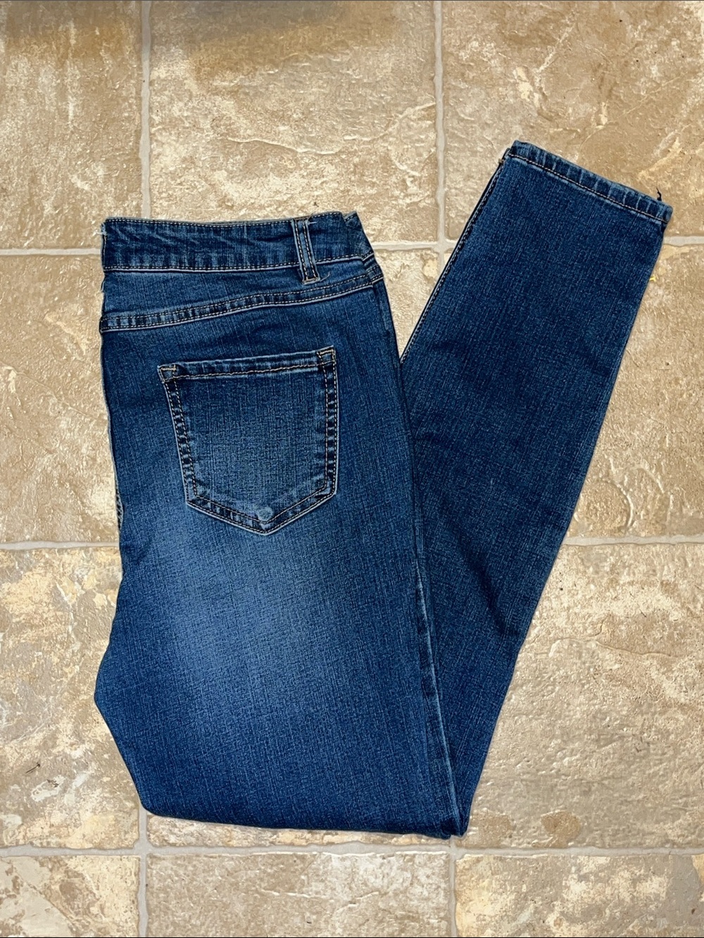Artisan NY  Skinny Jeans - Classic Blue Denim